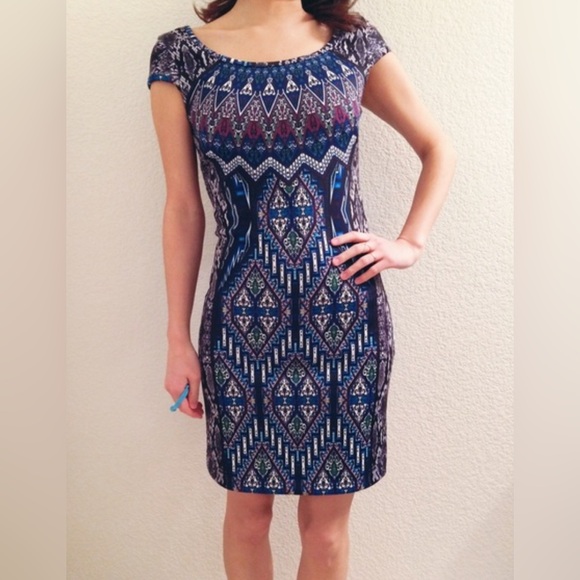 Laundry by Shelli Segal Scuba Dress NWOT Size Medium - Picture 2 of 2